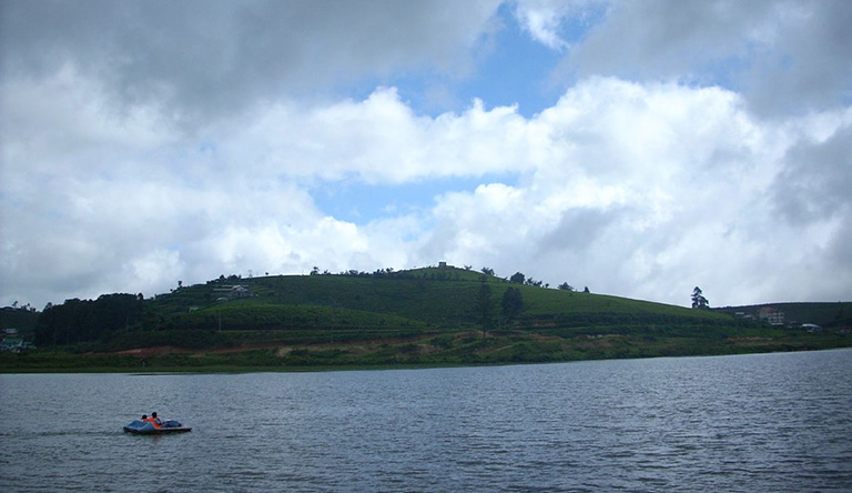 the-gregory-lake-nuwara-eliya-srilanka.jpg